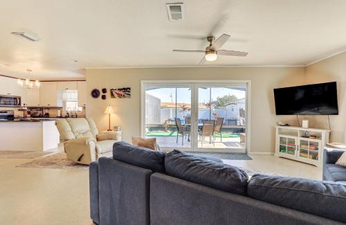 Venice Gardens Maison | 4 Mi to Historic Dtwn Venice Home with Heated Pool!