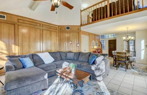 South Arlington Maison | 4 Mi to Joe Pool Lake Home in Grand Prairie