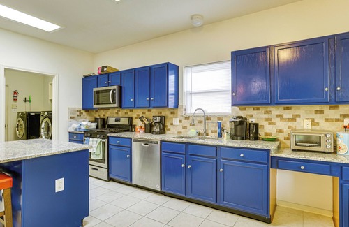 Spring Maison | 4 Mi to Old Town Spring: Family Retreat w/Yard!