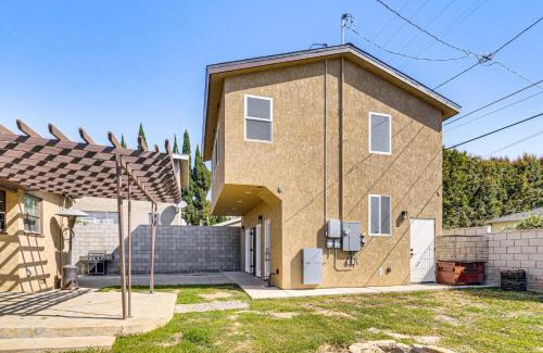 View Park-Windsor Hills Maison | 4 Mi to SoFi Stadium Pet-Friendly LA Area Home