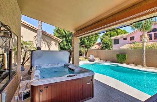 Paradise Park Vista Cottage | 4 Mi to TPC Scottsdale: Family Home w/ Hot Tub!