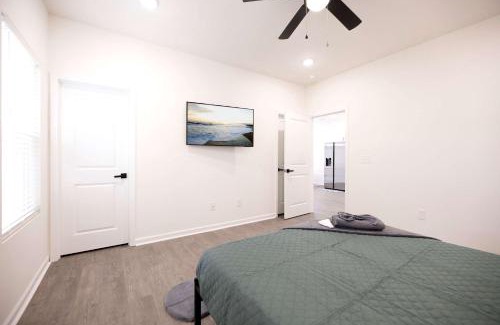 Burlington Maison | 4 Min to Downtown - 10 to Elon - Washer and Dryer