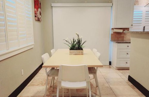 Garfield Appartement | 4 MINUTES TO BEACH VACATION PLACEE