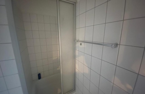 Vahrenwald Appartement | 4 Monteuren Whg/ Apartment