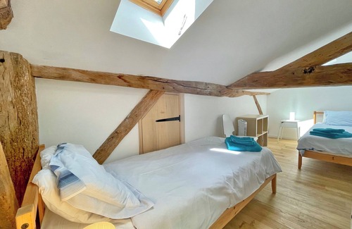 Festalemps Maison | 4-person gîte with swimming pool /Périgord vert