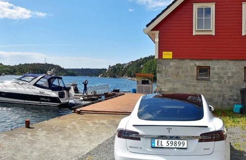 Bomlo Maison | 4 person holiday home in Urangsvåg-By Traum