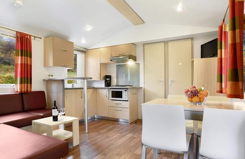 Saarburg Maison | 4-person mobile home in the holiday park Landal Warsberg