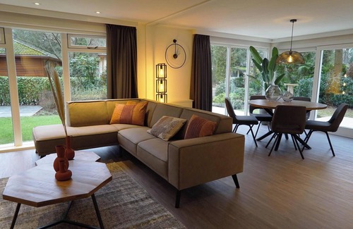 Beekbergen-Zuid Maison | 4 persons chalet with 2 bedrooms and a terrace