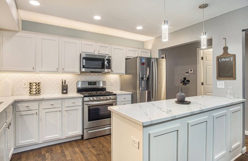 Omaha Maison | Cozy Home next to Immanuel Hospital