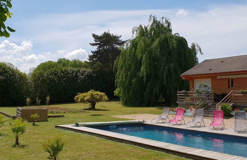 Beynat Chalet De Ski | Chalet privé classé 4* piscine chauffée, au Lac de Miel