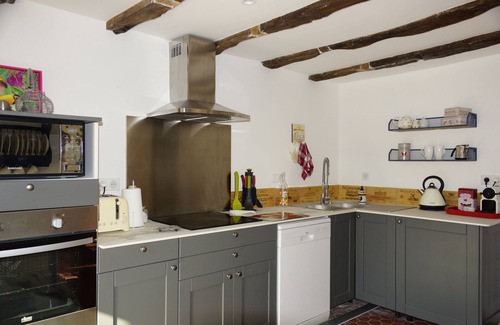 Berneuil Maison | Gîte de luxe privé sur la rivière Vincou