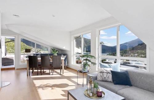 Sogndal Appartement | 4 roms leilighet ved Fosshaugane Campus