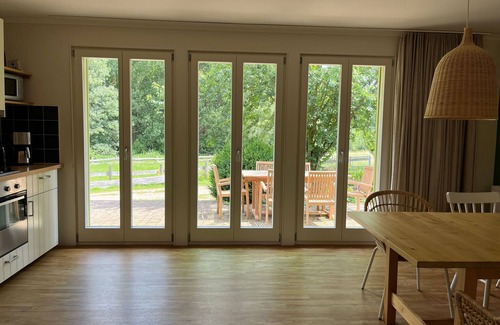 Alt Farpen Appartement | 4-room green vacation home for up to 8 people - 4-room colorful vacation homes, OVS 999