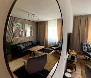 Grafarholt Appartement | 4-room spacious condo w patio