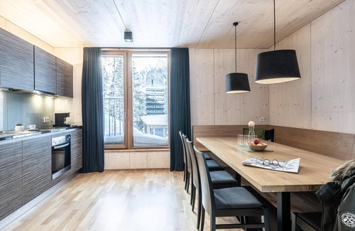 Großdorf Chalet De Ski | Appartement 4 étoiles directement sur la piste