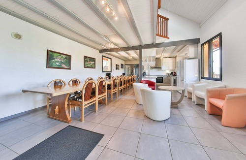Oderen Villa | Gîte Jonquille 4 étoiles pour 15 personnes avec piscine, spa.