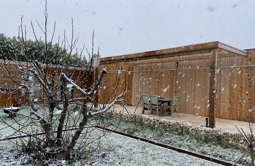 Salles-de-Villefagnan Cottage | Gîte et spa nordique 4 étoiles en Charente Nord