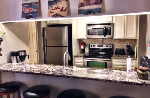 Bayview Maison | 4 Stars at the Beach!