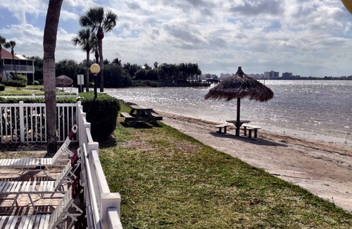Bayview Maison | 4 Stars at the Beach!