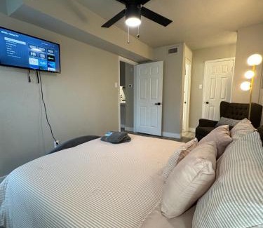 Park Central Appartement | 4 STATE FAIR l DT Dallas l FIFA READY l Staycation 1Bd1Ba