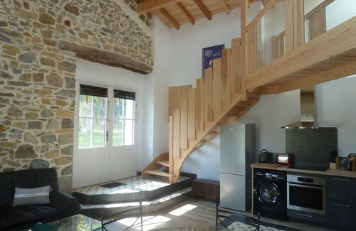 Osses Maison | Location maison 4* dans le Pays basque intérieur, piscine, vue au calme