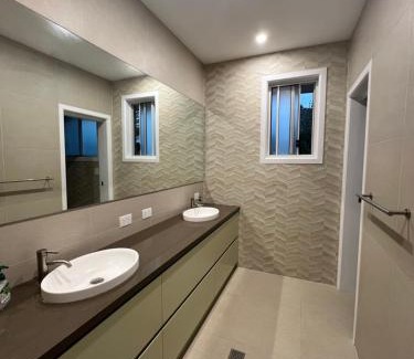 Beecroft Maison | 4 Yellow Room