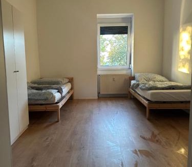 Bruchsal Appartement | 4 Zimmer Bruchsal/Bahnhof Zentrale Lage (Monteurzimmer)