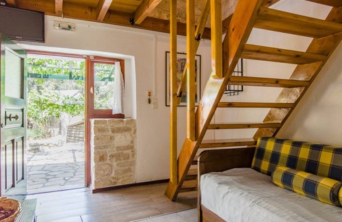 Mpogdanatika Cabine | 40 m² Chalet ∙ 1 chambre ∙ 3 personnes