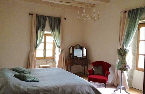 Thusel Autre | 400 euros/ nuit Maison forte du XIIe