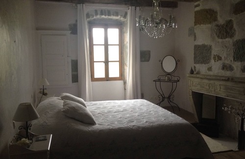 Thusel Autre | 400 euros/ nuit Maison forte du XIIe