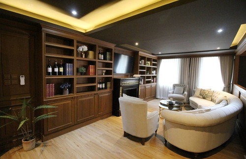 Chan Kasem Hôtel | 400 m. from BTS Senanikom! - Sasha Service Apartment starts at 1000 thb/night