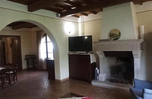 Calvi di Umbria Villa | 400 m² Villa ∙ 4 chambres ∙ 9 personnes