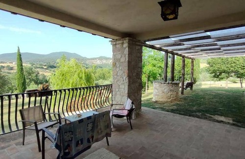 Calvi di Umbria Villa | 400 m² Villa ∙ 4 chambres ∙ 9 personnes