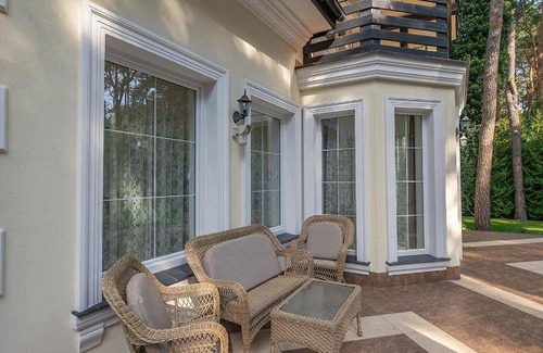 Sekocin Stary Villa | 400 m² Villa ∙ 3 chambres ∙ 10 personnes