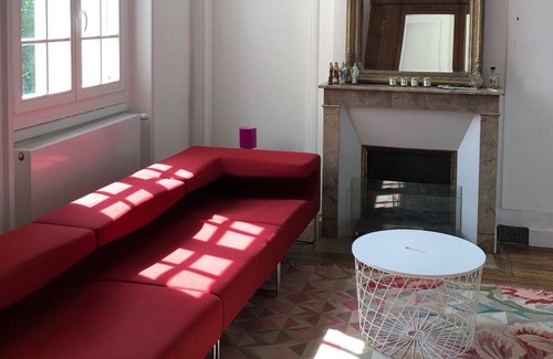 Saint-Jean-aux-Bois Appartement | 400m2 castle flat, 8 bedrooms + pool near Paris!