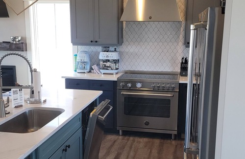 Broadkill Beach Maison | 402 Bay Front Rd Water & Beach Front Broadkill Pet Friendly Sleeps 12 4Bed 4Bath
