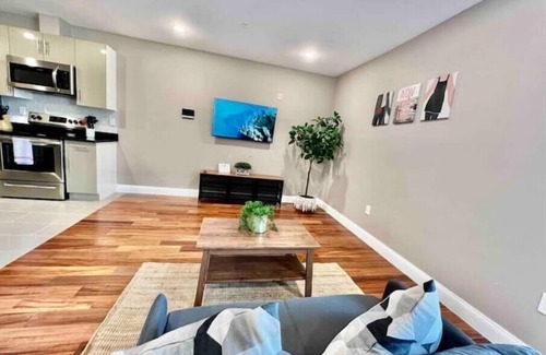 Logan Square Appartement | 402 Stylish luxe Apt at center city self check-in