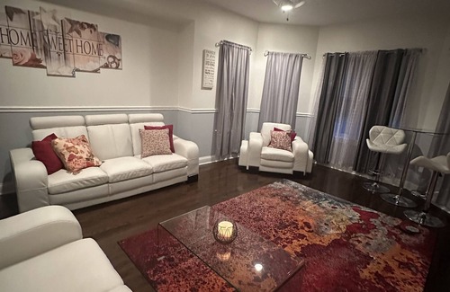 South Shore Appartement | 420 at Cheltenham 4BR