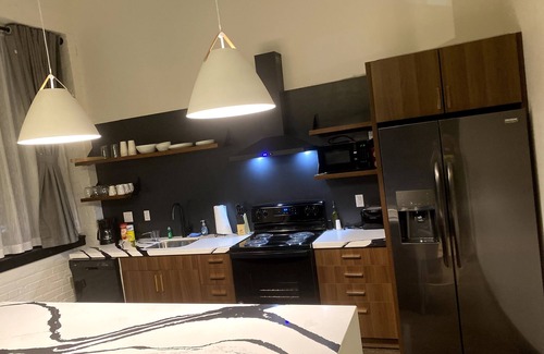 North Oakland Appartement | 424 Gold Way-Apt. 302