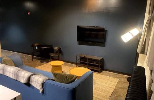 North Oakland Appartement | 424 Gold Way-Apt. 302