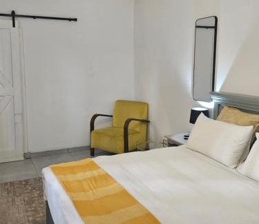 Emalahleni Maison | 43 Home apartment
