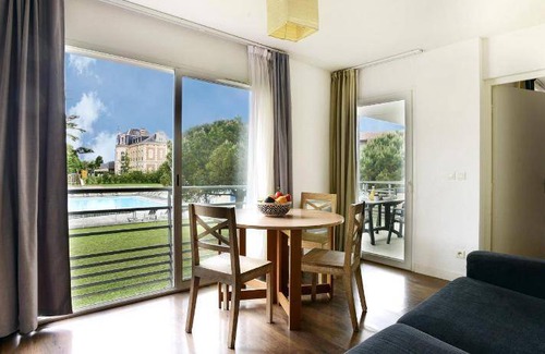 Lagord Appartement | 43 m² Résidence de tourisme ∙ 2 chambres ∙ 10 personnes