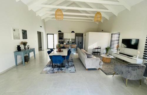 St. Helena Bay Maison | 44 Staycation Beach-house