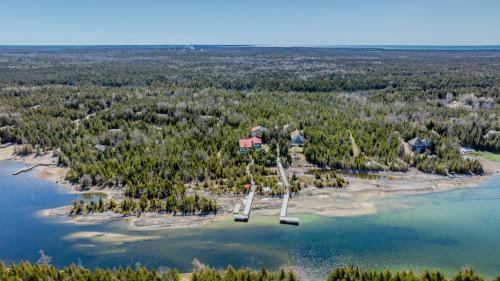 Tobermory Maison | 45 Degrees North - Tobermory