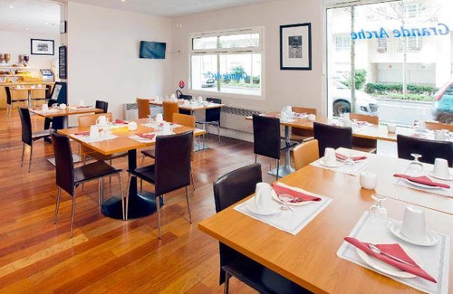 Faubourg de l'Arche Appartement | 45 m² Résidence de tourisme ∙ 127 personnes