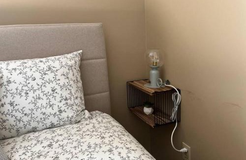 Rosemount Maison | 45 per Off Monthly Stay - 7 Beds - BBQ