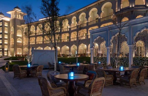 West Bay Hôtel | 459 m² Hôtel ∙ 5 chambres ∙ 11 personnes