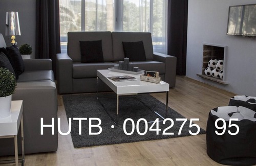 La Maternitat i Sant Ramon Appartement | 47. Futbol G12 Apartment