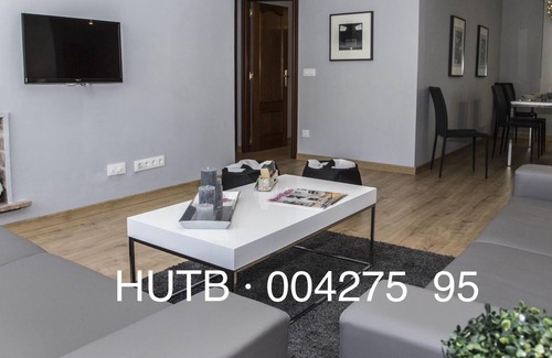 La Maternitat i Sant Ramon Appartement | 47. Futbol G12 Apartment