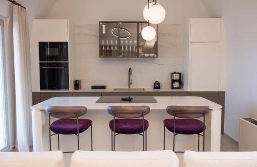 Oia Station Balnéaire | 490 m² Résidence de vacances ∙ 8 chambres ∙ 16 personnes